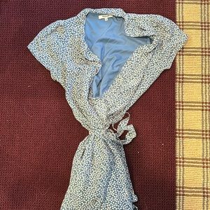 Gorgeous Madewell Dress, Silk Exterior, Perfect for Spring!